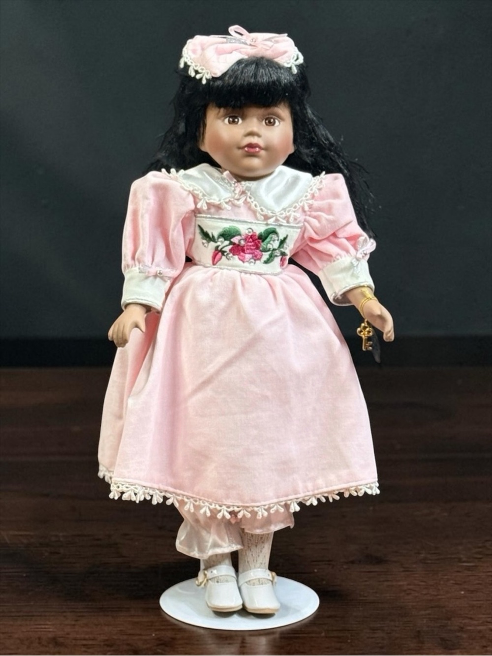VICTORIAN ROSE COLLECTION Collectible Doll